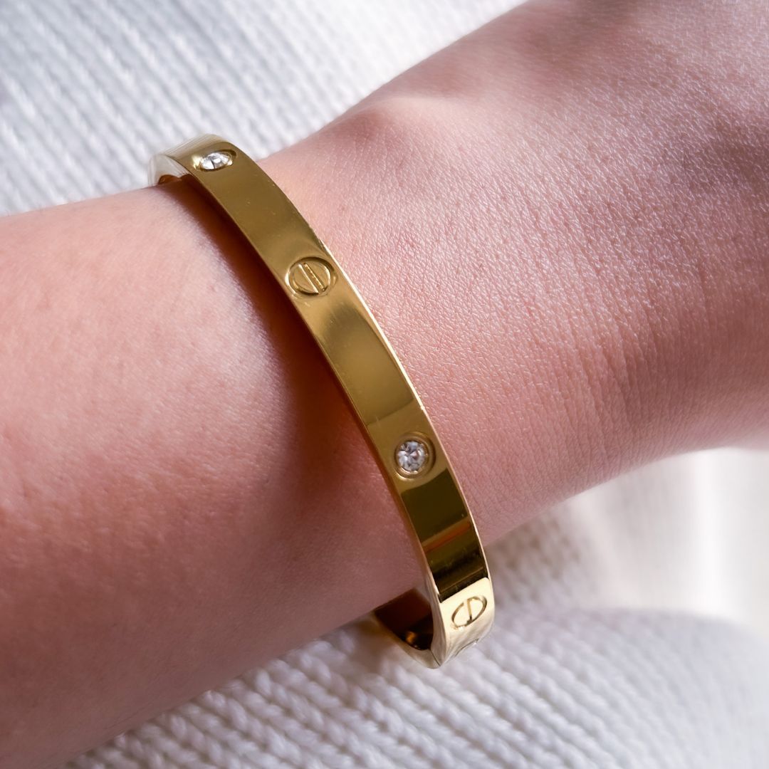 Exuberant Bangle Bracelet