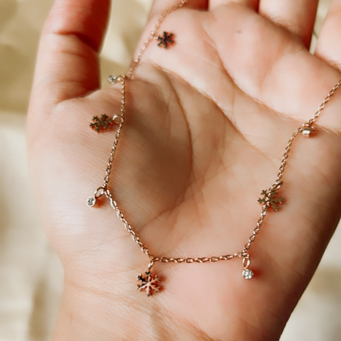 Snow Flake necklace