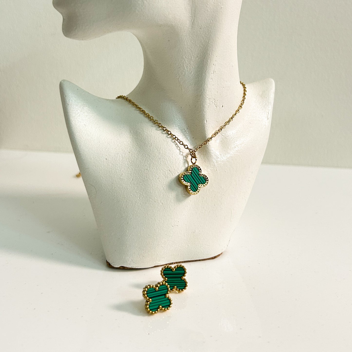 Green Clover Necklace