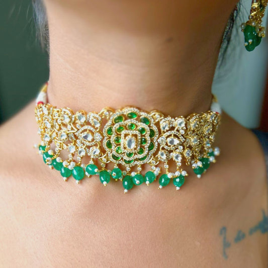 Ria Choker Set