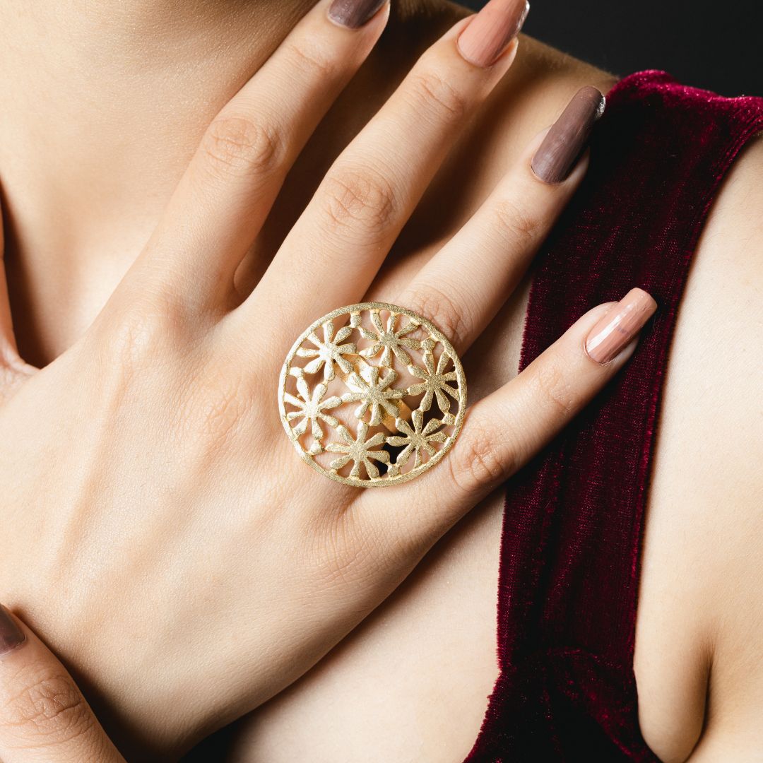 Daisy Clump Statement Ring Brass with 18K Gold Plating